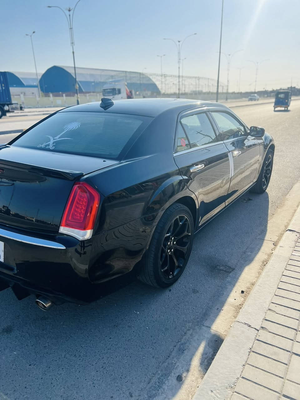 سلام عليكم بيع مستعجل اوباما 2017 اصل باسمي رقم بصره 
كير وكهربايات كفاله المحرك مفتوح
تبريد ثلج
السياره عليه منضومه غاز ايطاليه
ما بيه اي نقوصات حداده تخم تاير كله جديد
فول مواصفات 
بنو راما
مقاعد جلد
شاشا كبيره 
ترحيب
برده خلفيه 
كشنات تدفا تبريد 
السياره وارد كندي داخله كلين هنا ب العراق صار بيه طخات 
السعر 165 وبيه مجال 
بيع فقط 
***********
