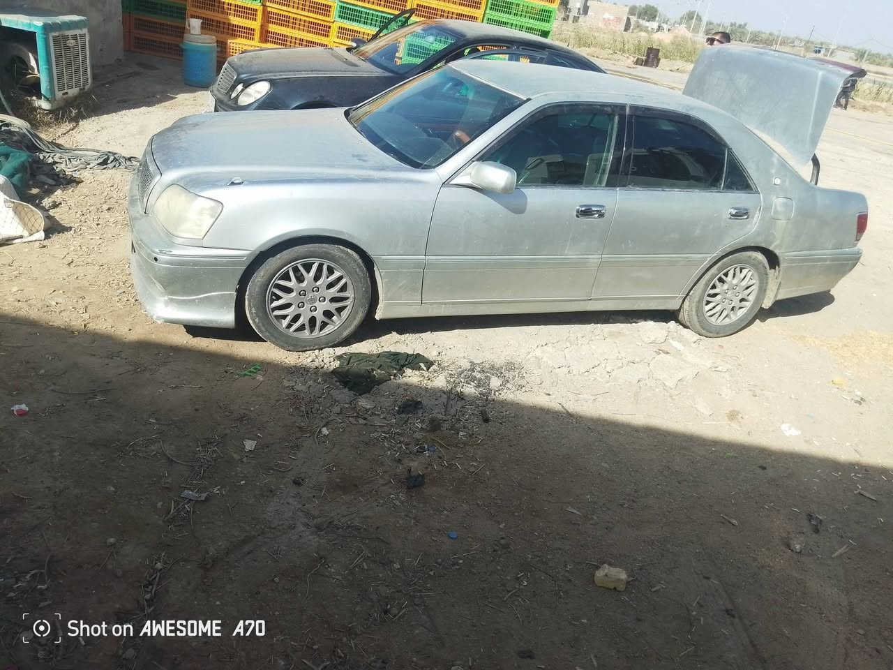 س ع كراون ملكه مديل 3 مكينه وكير شرط كهربائيات جاهز للبيع كصه جنطه السعر 24 ورقه وهذا الرقم للتواصل ***********
