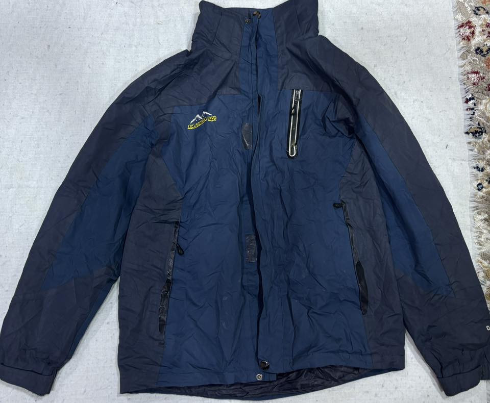 عروض الجمعة بدت🔥🔥🔥اي قمصلة داخل المنشور (( سعرها 4 الاف فقط )) للحجز راسل الصفحة او اتصل على الرقم ***********📞🔥
