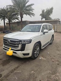 من رخصه الادمن لاندكروز  للبيع  فول مواصفات GX.R رقم بغداد  بسمي تحويل...