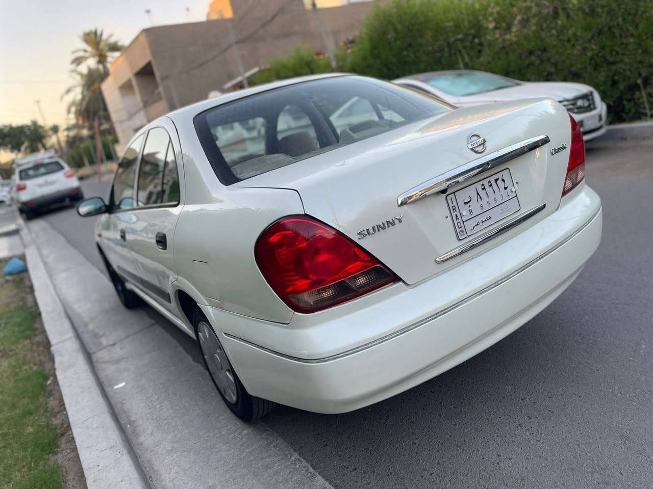 ***********  جديده جدا
نيسان سني ياباني 2009 محرك 1600 سيارة نظيفة وجاهزه مابيها اي نقص
 كير محرك جدد 
شاشه  كامره 
السياره  عله ايد وحده استخدام قليل 
غرفتها  جديده  بلاديه
تراي مال زيرو 
صدر امامي خلفي جديد
تخم تاير وباتري جديد 
 ماشيه 140 الف حقيقي
 بيها ٣ قطع صبغ ظربتها بالجاملغ الخلفي والحوض مصلح   وصندوك مبدل نفس اللون احتمال لان بلادي 
وجاملغ امامي وربع البنيد بيها طخه بطارف الجاملغ
 مكاني بغداد الاعظمية السعر 88 ورقة 
اتصال فقط مكلف بلنشر 
 ***********
