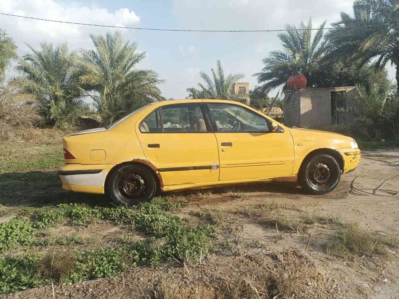 السلام عليكم سمند موديل 13 رقم ديوانيه  بسمي   نظيفه ايد وحده شايله روحه  شوفه العين بيه تنقيص قليل  درايم شفت جديد بدلته  هايدروليك للفاور جديد كهربائيات شغاله  سعره 23 وبيه مجال 
اتصل وتدلل ***********
