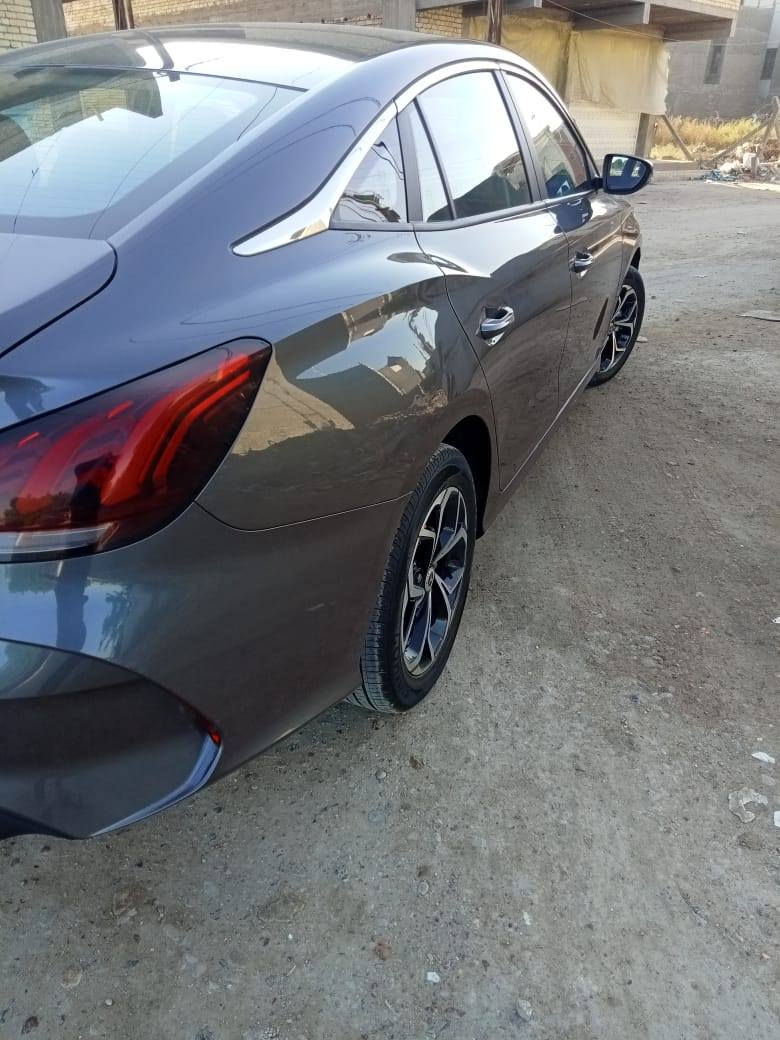 محرك 1500تنفس طبيعي دوش
موديل 24ستيراد وكالة خليجي مقفولة 
ماشية 58

مواصفات 

بصمة تشغيل بصمة اصبع باب 

هندربصمه قفل سرعة وتحكم سرعة 

اشاير مري ليت زنون عالي ناصي بلاد

كشنات وابواب لونين احمر واسود 

قطعتين تبريد 

زرع ابواب لد 

تلث الوان بيه جوزي وزيتوني صبح لون وبليل لون 

سيارة جديدة وجاهزه الحمدلله 

السعر 118وبيه مجال قليل بيع او مراوس 

بغداد الكرخ الغزالية 

***********
