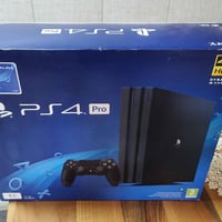 جهاز ps4 pro مهكر نظيف جدا مع ملحقات اصليه ريجن2 (اوربي) مع الكارتونه ...