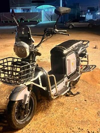 بطاريات • بطاريات دراجات كهربائية • بطاريات جديدة • دراجات كهربائية • ...