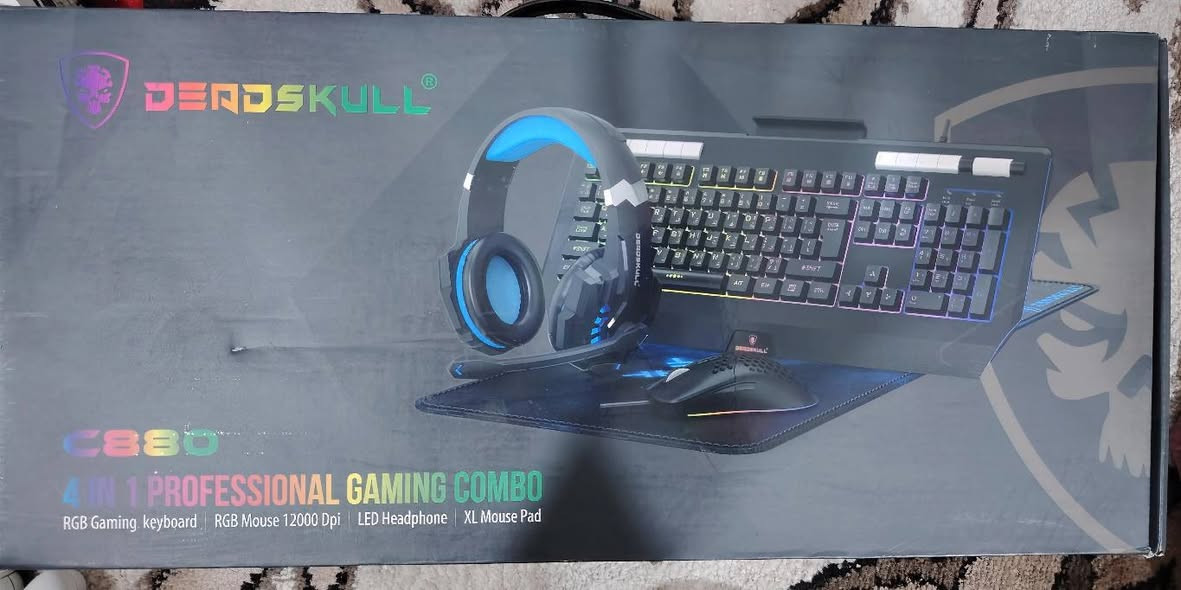 اكس بوكس وان اس 1تيرا
الجهاز نضافتة 99٪ يخبل
ممفتوح لك ستيكر ماخذه من امير باندا المشهور 
ملحقاتة
2 جويستك وحده كيم سير وحده الاصلية مالته
+ ضايفله ماوس وكيبورد وسماعه وماوس باد الوصله التصير جوه الماوس
+ يوبي اس 850 نضيف
+ قرص مال لعبة اساسن كريد العصر الفكتوري
+بي العاب منزل جي تي اي5 +وفورزا 5+ وكلفديوتي 7+فيفا 25
 للعلم ماملوكات الالعاب بس يحتاجلهن كيم باس يعني اشترك والعب كبل
+ يعتبر بايعلك سيت اب كامل فد شي مرتب وحلو
السعر 290 قفل اذا تريد توصيل 280 وعليك فلوس التوصيل اتعامل مع شركه الوسيط فقط
+ عنواني بغداد حي الشباب التواصل خاص


**إذا كنت صاحب هذا الإعلان وتريد حذفه لأي سبب، رجاءا أرسل رسالة إلى الدعم الفني**