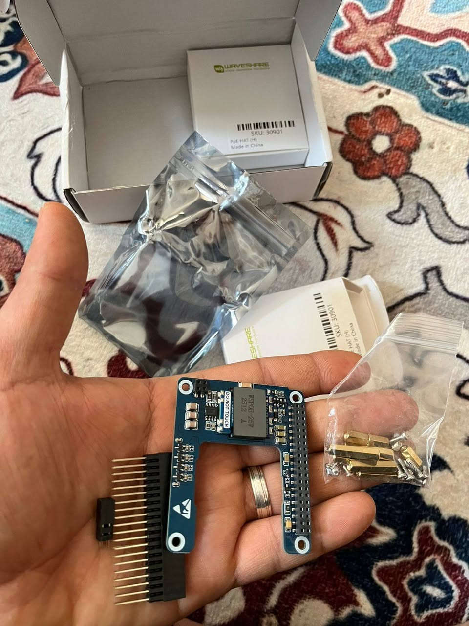 قطعتين بهاذا الشكل
خاصة راسبيري باي


**إذا كنت صاحب هذا الإعلان وتريد حذفه لأي سبب، رجاءا أرسل رسالة إلى الدعم الفني**