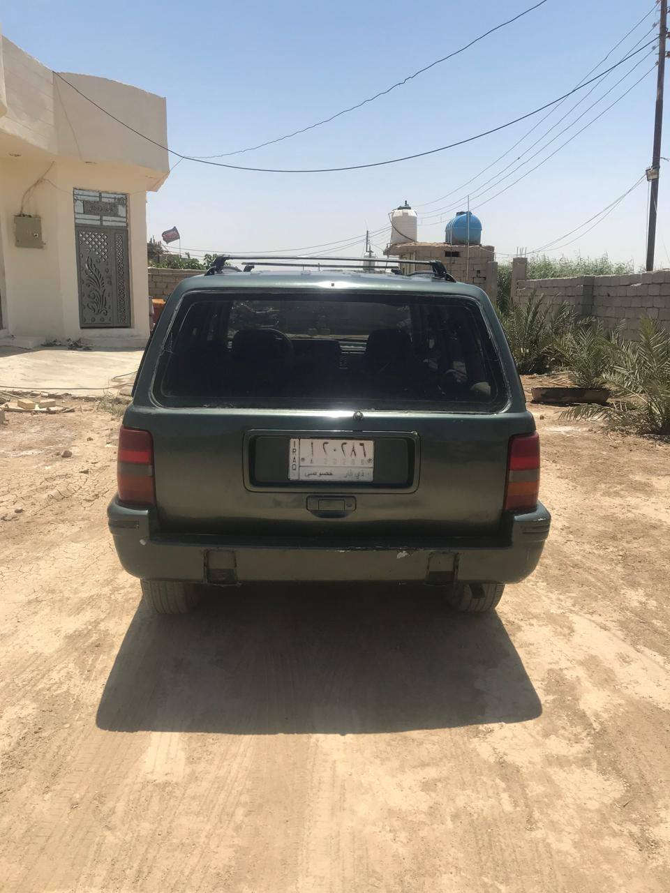 سلام عليكم جيب شاروكي للبيع  مديل 93اسياره جاهزه مكينه او كير جدد حاويه تايرات جديد حداديه مال نيسان كهربائيات  كلها شغاله السعر 38 او بيها مجال ***********
