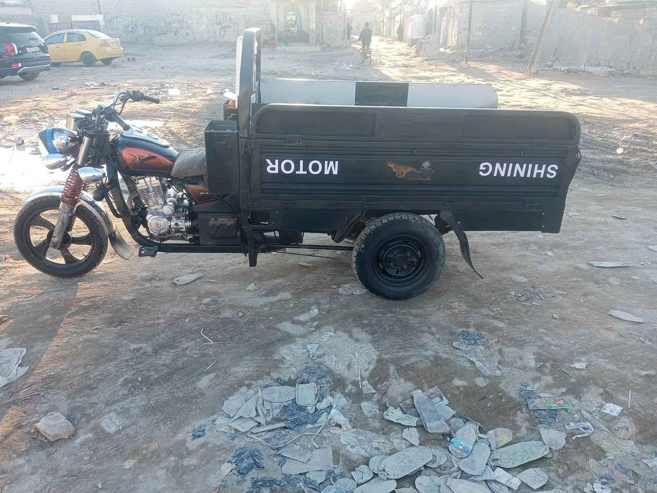 السلام عليكم ستوته البيع ماكفوله كفاله عمه بيه ماكينه 2024موديل 2016 كهربائيّة كله شغاله ماكان كربلاء حي البعث ***********
