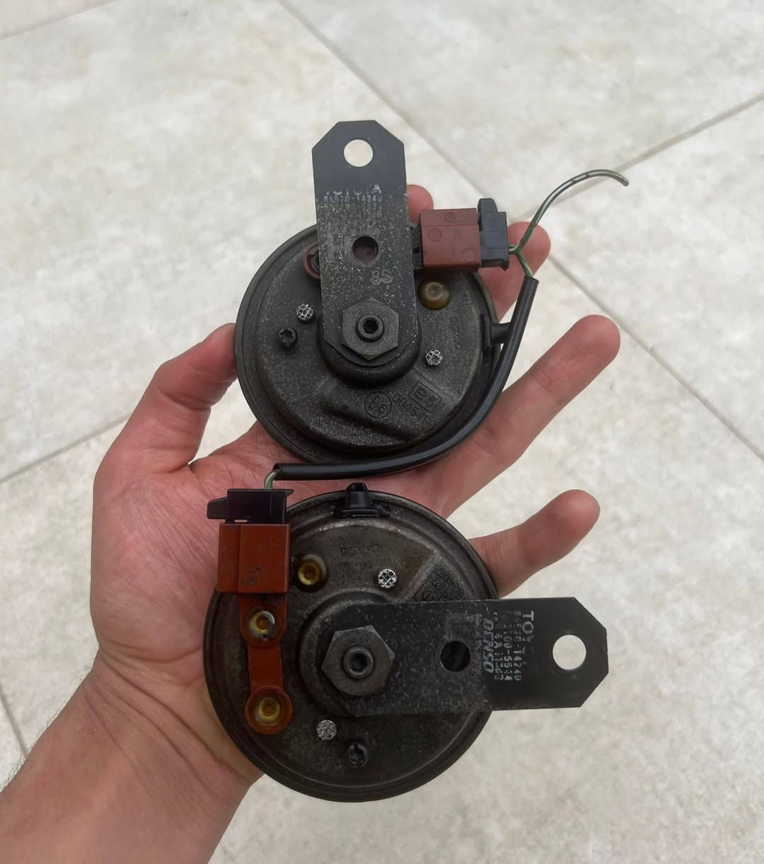 السلام عليكم سيدان تفصيخ بعد هنا مشمعات لا مقسمات ولا مدقوق هنا بيهن بالعراق فيشه  فيشه حمراء فيشه سوداء السعر فيشه الحمراء 215 السعر فيشه السوداء 150 وبيهن مجال كلش بسيط المكان البصره الهارثه الكميه كلش قليله


**إذا كنت صاحب هذا الإعلان وتريد حذفه لأي سبب، رجاءا أرسل رسالة إلى الدعم الفني**