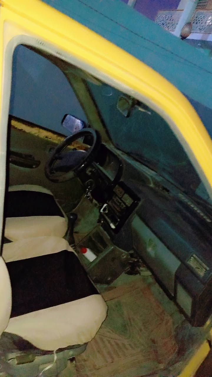 سايبه م11للبيع بدون راعي كوم حديد العنوان كوفه السعر 13بيه مجال بسيط ***********
