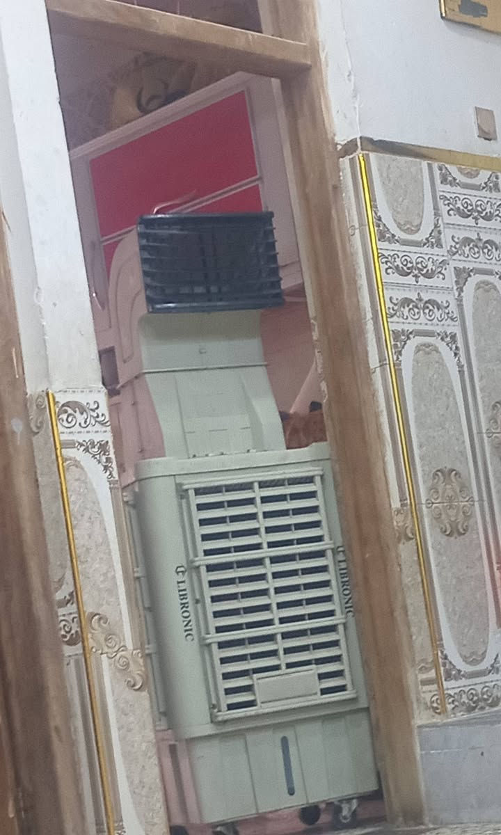 مبرده حجم خمسين كلش نضيفه السعر ١٧٥ الشعله منطقة الرواد الاتصال وتساب  ***********

