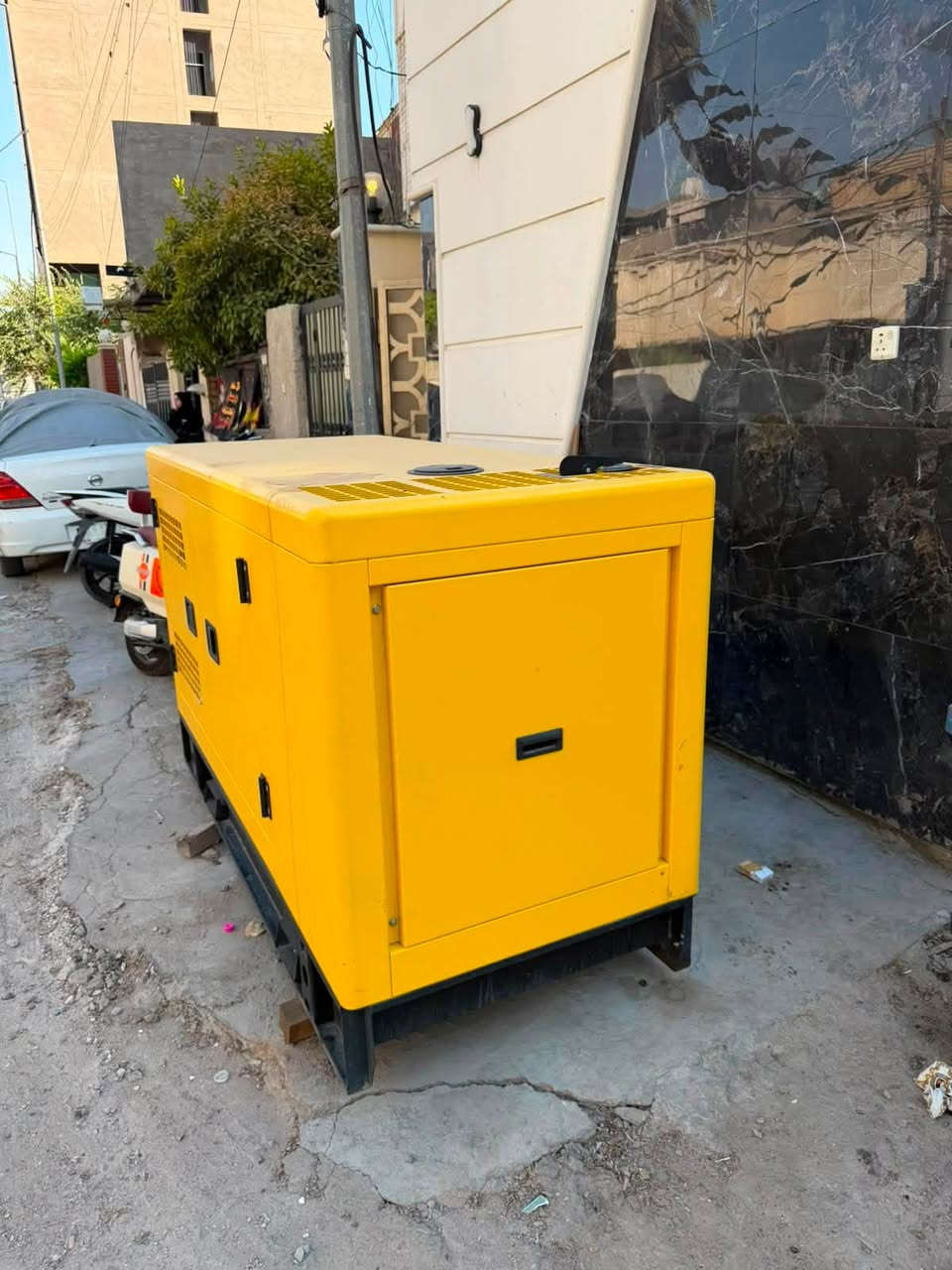 السلام عليكم 🪬 للبيع 
مولده جديده استخدام شهر 
30 كيفي كاز 
اخذتها ب 60 ورقه عارضها ب 40 ورقه وبيها مجال 
قيم واخذ بعدها على وضع الوكاله 
عنواني الكاظميه 
***********

