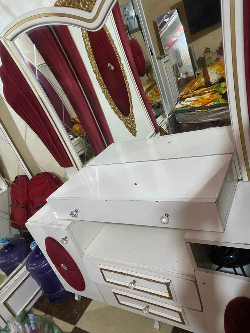 سلام عليكم غرفه للبيع سعره 450 وبيه مجال


**إذا كنت صاحب هذا الإعلان وتريد حذفه لأي سبب، رجاءا أرسل رسالة إلى الدعم الفني**
