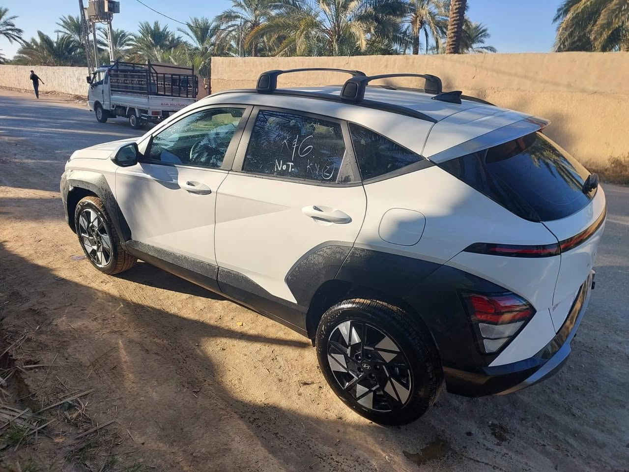 السلام عليكم للبيع او مراوس بأقل هونداي كونا 2025  فول مواصفات كير تعليك محرك 2000 دوش شفتات سرعه تحكمات  بدون رقم حادث صبغ نص جاملغ خلفي وقبق جنطه نفس لون  زلغ بنهايه  القماره اصبع اثر تحميل السياره ماشيه 2000ميل بدون ايرباك السياره  زيرو جديده السياره *********** بغداد, العراق
