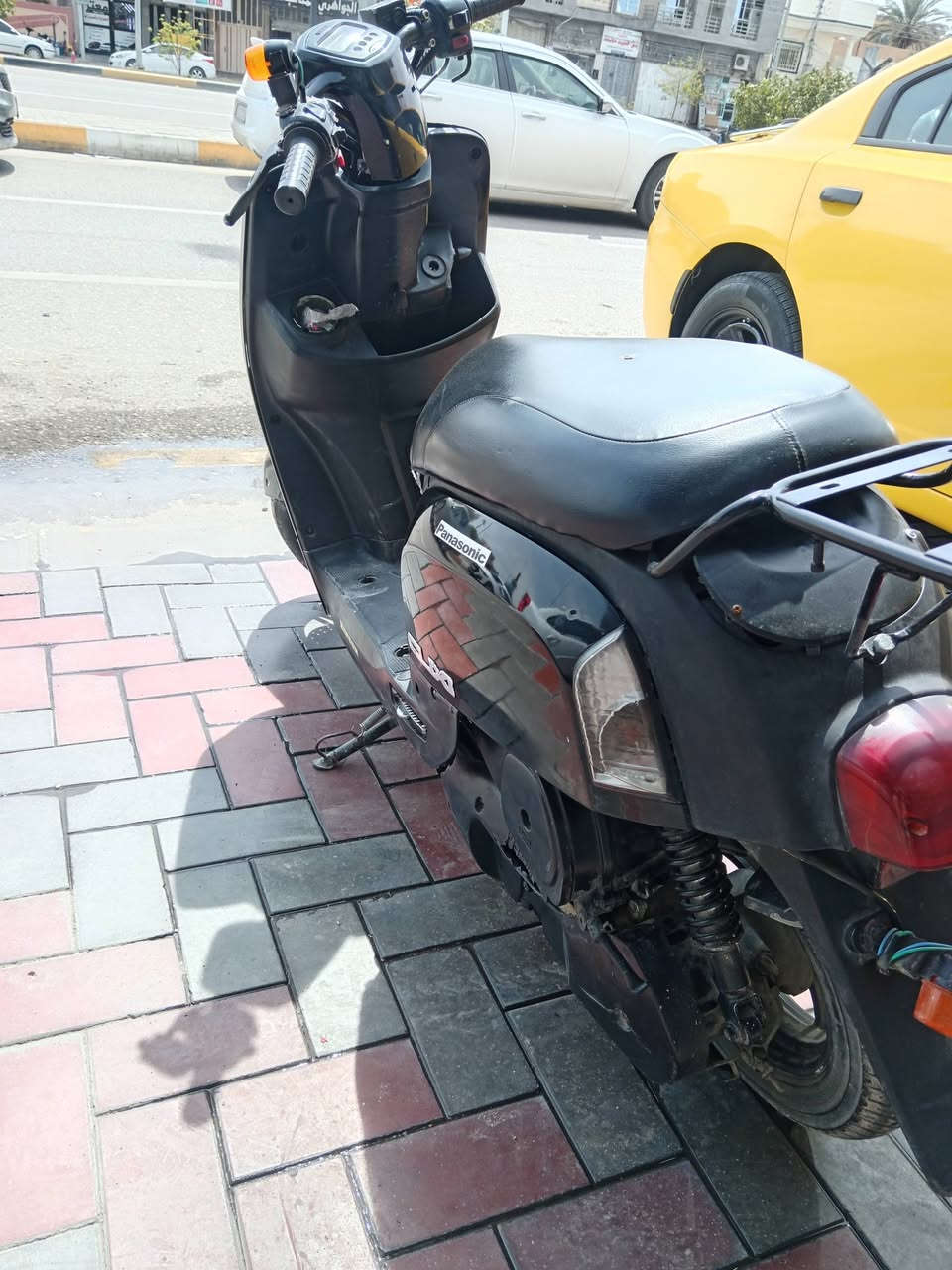 السلام عليكم دراجه بوليس مكينه مزوده 55 دراجه كلشي  شغال شلعه ومعدل السعر 600  وبيه  مجال شي بصيط مكاني كربلاء حي الحر شارع المركز قرب ريحانه اي استفسار الاتصال على الرقم ***********
