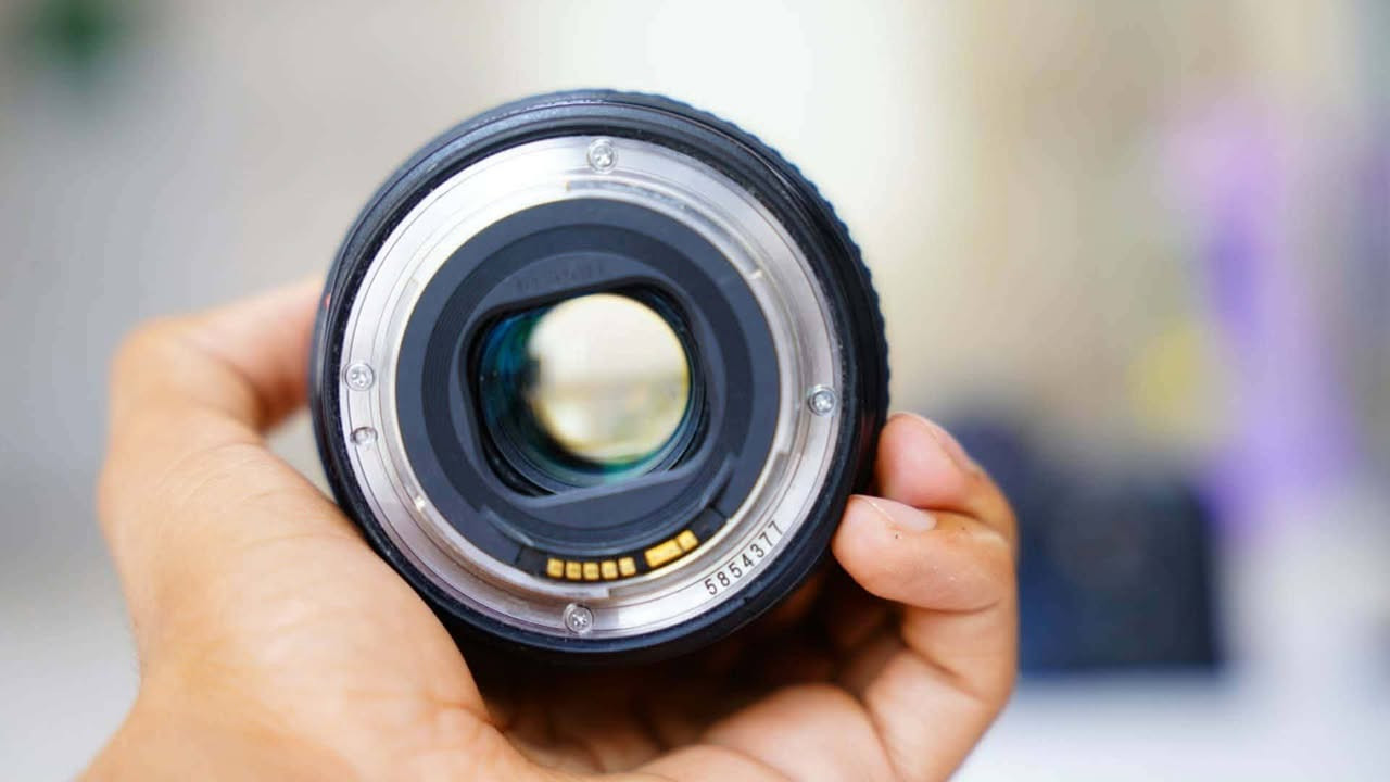 عدسة كانون رنك الاحمر24/105 للبيع
كلشي موضوح بل صور 
السعر 375 وبيه مجال 
مكاني بابل 
للاستفسار خاص


**إذا كنت صاحب هذا الإعلان وتريد حذفه لأي سبب، رجاءا أرسل رسالة إلى الدعم الفني**