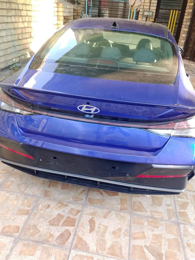 سلام عليكم سياره النترا وارد امريكي فول لمتت ١/١ كامرات 360 درجه مرقم
بغداد سياره بسمي حادث خلفي قبق جنطه بدل مكان سياره جميله *********** السعر 175 بيه مجال
