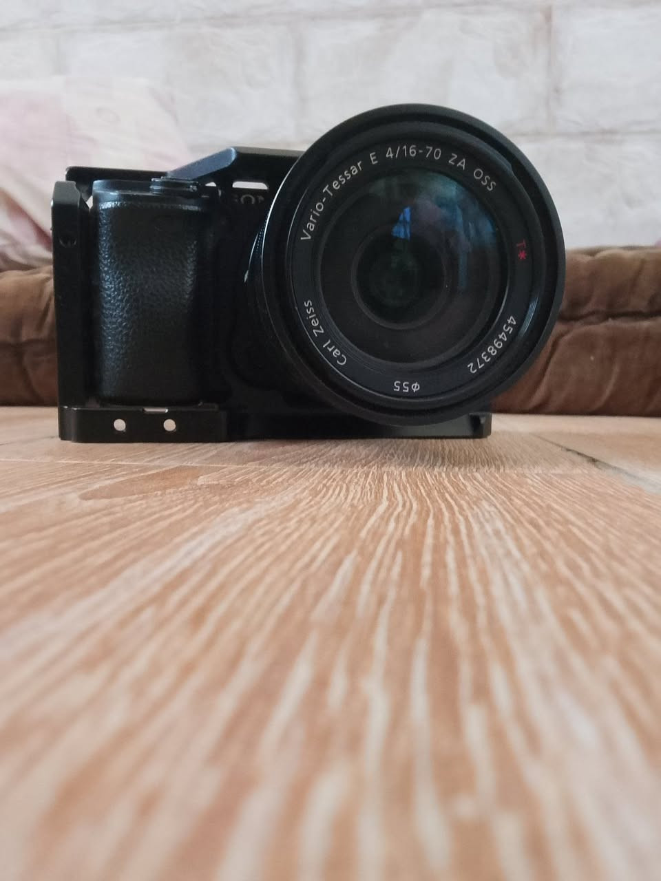 sony a6400 avec objectif 1670 cage caméra we sacoche état 10sur 10 mchya 14k li intéressé y3ytli 0775308582 wla yrsali prv


**إذا كنت صاحب هذا الإعلان وتريد حذفه لأي سبب، رجاءا أرسل رسالة إلى الدعم الفني**