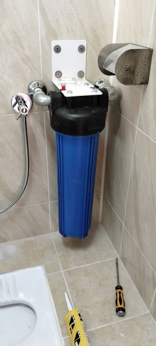 عمل اليوم تم تثبيت فلتر ماء الكل الشقه

#خدمات ابو علي لديكم لا خوف عليكم
صبغ الشقق  أعمال ديكور 
١-  #تبديل واضافة نقاط  كهربائية🔌،وبراكيتات و تثبيت💡 
الثريات بكافه انواعها🔮 .
٣- #تثبيت وفتح  مراوح سقفيه بكافة انواعها. 🪭
شد شاشات البلازما📺 
4 _تبديل #وصيانه خلاطات بكافه انواعها 🚿🛁🚽
5 _تبديل قفل #🔏 باب شقه داخلي  🔑وخارجي 🔐
6 _فتح وشد كافة #غرف 🛌🛏️🛏️ نوم
7-فتح وشد وتنظيف #سخان 🔧🔧 
شد ونصب  كاونتر 🔨🪚
8-تغليف ابواب مانع رطوبة 🚪🚪
9-تعليق ستائر ‏‪🪟 🛠️ 
نقل اثاث داخل بسماية.🚛🚛
شد فلتر خارجي على الميزانيه وتبديل فلتر 7مراحل🚿🚿
 فتح وشد ساحبه وتصليح⚙️⚙️🪛  
  تنصيب جميع الغسالات👚
تثبيت وشد وتعليق جميع الاغراض. 🪜🪞🖼️
تصليح كافة الغرف و تبديل  سجه🪚🪚    متوفر على مدار  ٢٤🕠🕕🕑🕖🕢
للاستفسار والتواصل مراسلة الصفحة او الاتصال 
***********   (واتساب )او اتصال📲📳
0️⃣7️⃣8️⃣2️⃣5️⃣2️⃣5️⃣9️⃣8️⃣2️⃣0️⃣
