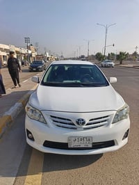 كورولا ٢٠١١ • محرك ١٨٠٠ • اوتوماتيك