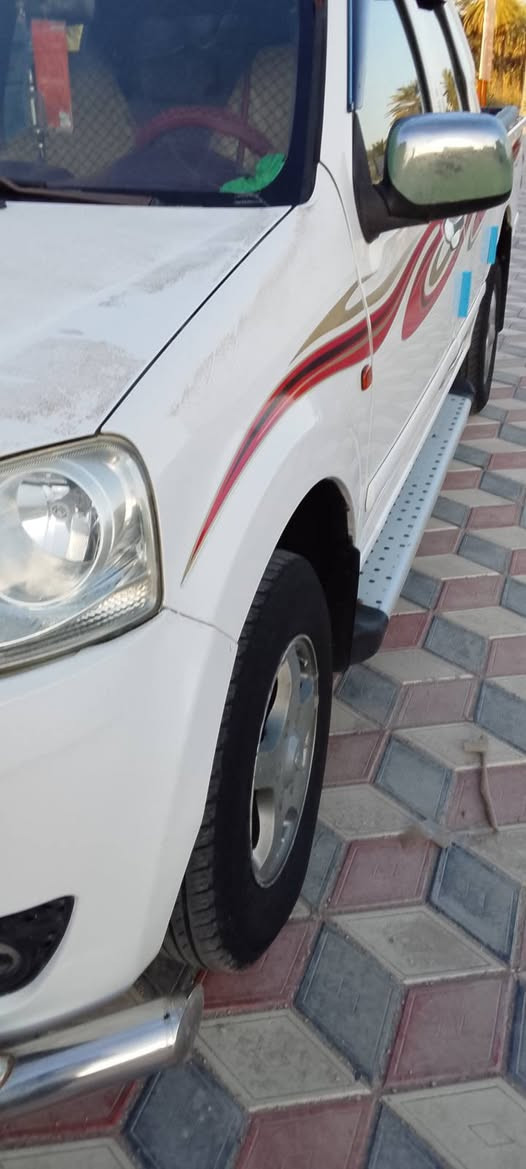 السلام عليكم سياره للبيع موديل 2013مكفوله كير مكينه تخم تاير حداديه  سنويه لل29 العنوان الديوانيه الحمزه الشرقي الإستفسار ع رقم الهاتف ***********
