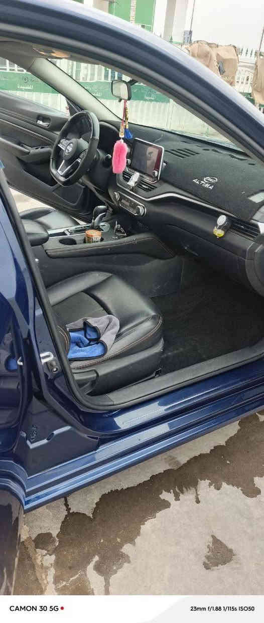 سلام عليكم نيسان التيمه 21 سياره فول عده فتحه رقم اربيل تحويل ثاني يوم سياره بيه 3 قطع جملغين وبنيذ بدون دوخل وتبديل بيه مكانين بارد سعر 135 وبيه مجال او مراوس  ***********
