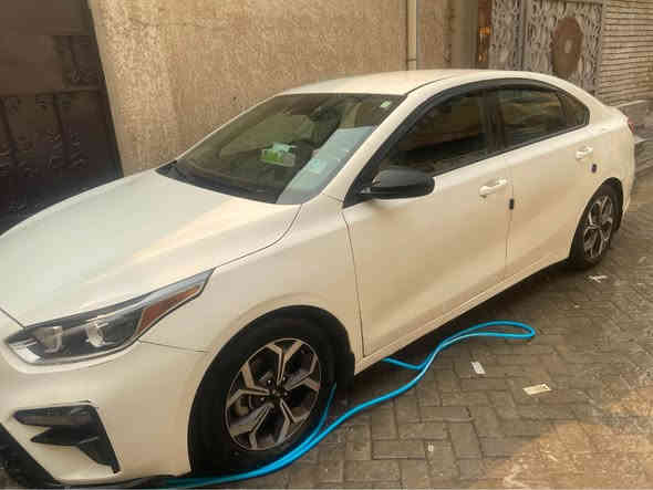 كيا فورتي موديل 2020 وارد امريكي ضررها باب وجاملغ كما موضح في الصور مواصفات كاميرا رادار توقف ذاتي معروفة مواصفاتها ماشية54 السعر 13500 رقمها بغداد للاتصال *********** بغداد
