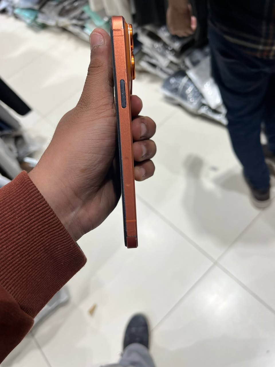 ‏13 Pro ماكس ذاكرة 256 جهاز بدل شاشة وبطارية ماوس 14 أو 15 بدل شاشة وبطارية فرقي


**إذا كنت صاحب هذا الإعلان وتريد حذفه لأي سبب، رجاءا أرسل رسالة إلى الدعم الفني**