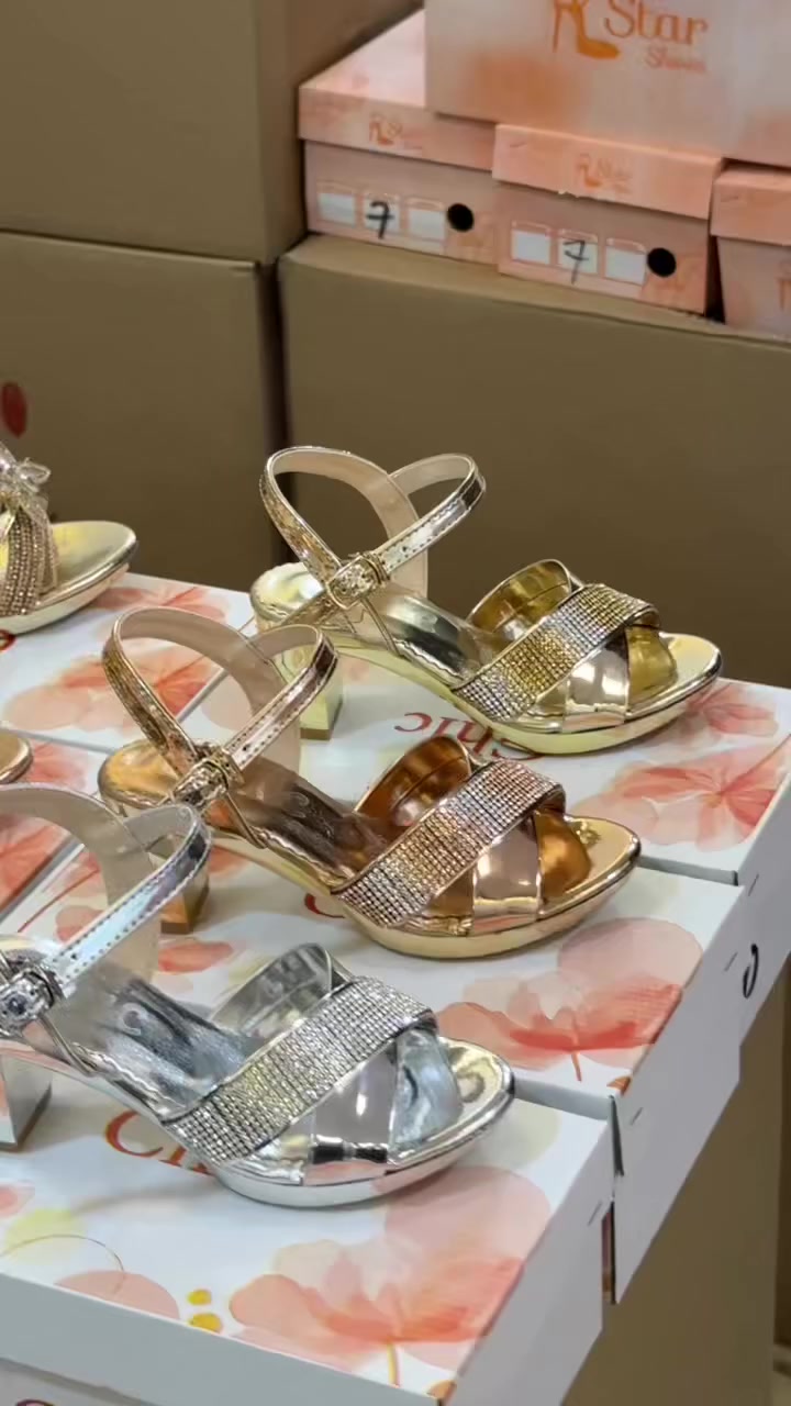 البيع بالجملة فقط 
الجديييد ✅ ✅ ✅

✅التوصيل 58 ولاية

✅صنديلة سومي فيني 
✅ المقاسات 31-34 35-36
https://t.me/chaussuredeluxe2 

✅البيع بالجملة سيريات ولا كراطن 

 https://chat.whatsapp.com/Fx8xkaDM6hBAeaNyI1KWnG
✅رقم الهاتف: ☎️0660106259☎


**إذا كنت صاحب هذا الإعلان وتريد حذفه لأي سبب، رجاءا أرسل رسالة إلى الدعم الفني**