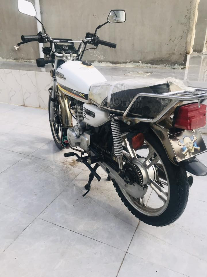 ماطور سافان 2023 للبيع السعر 475 وبي مجال للطيبين ماطور شرط نضافه فول مال جناي سلف محرك مامفتوح شرط دهن وبانزين مكاني كيارة رقمي ***********
