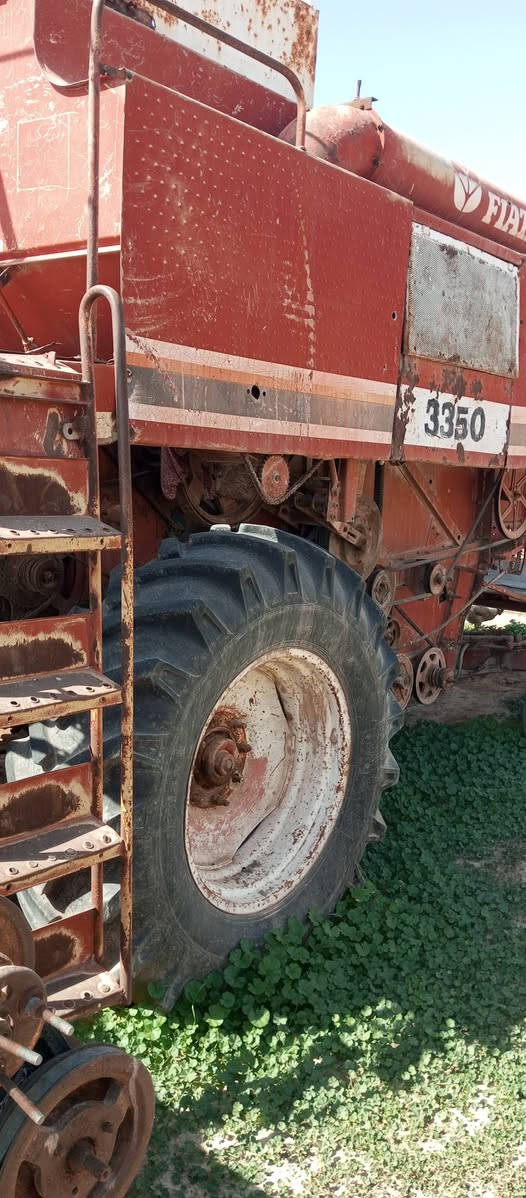 للبيع لأفراد موديل 85 رقم انبار محرك كير هوزنات شرط ولباقي كدام لعين سعر 5500 مليون بيهامجال العنوان ديالى قرتبة رقم الهاتف، ***********
