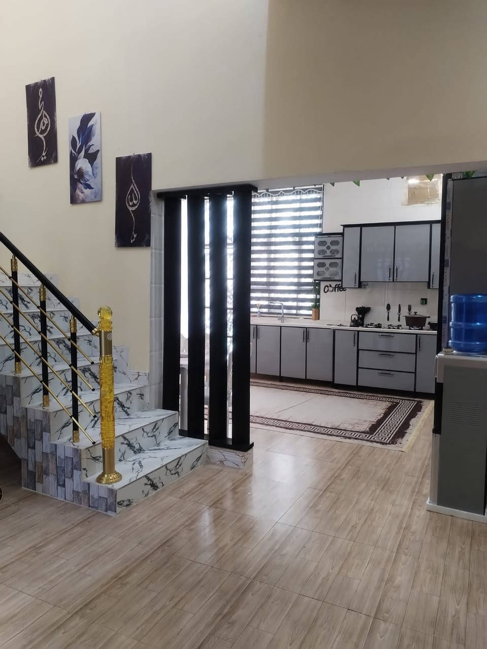 لبيع بيت طابقين بوالخصيب بهادريه
بمساحه200متر طابو زراعي ملك صرف
بسعر130مليون ***********
