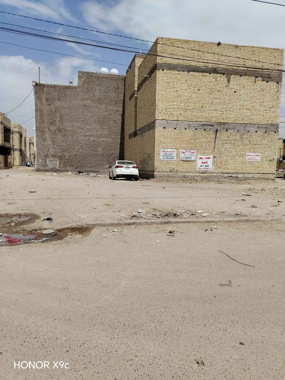 قطعة أرض تجارية للبيع مساحة ١٠١م واجهة ٩.٢٠ ونزال ١١ في منطقة الشعلة الغربي خلف بانزيخانة الجيازنة ركن على الشارع العام مقابل قطاع ١٥
خدمات كاملة من ماء وكهرباء ومجاري وتبليط وانارة تصلح محلات أو مكتب عقارات وكذلك شقق سكنية للاستفسار الاتصال على الرقم ***********
واتساب ***********
