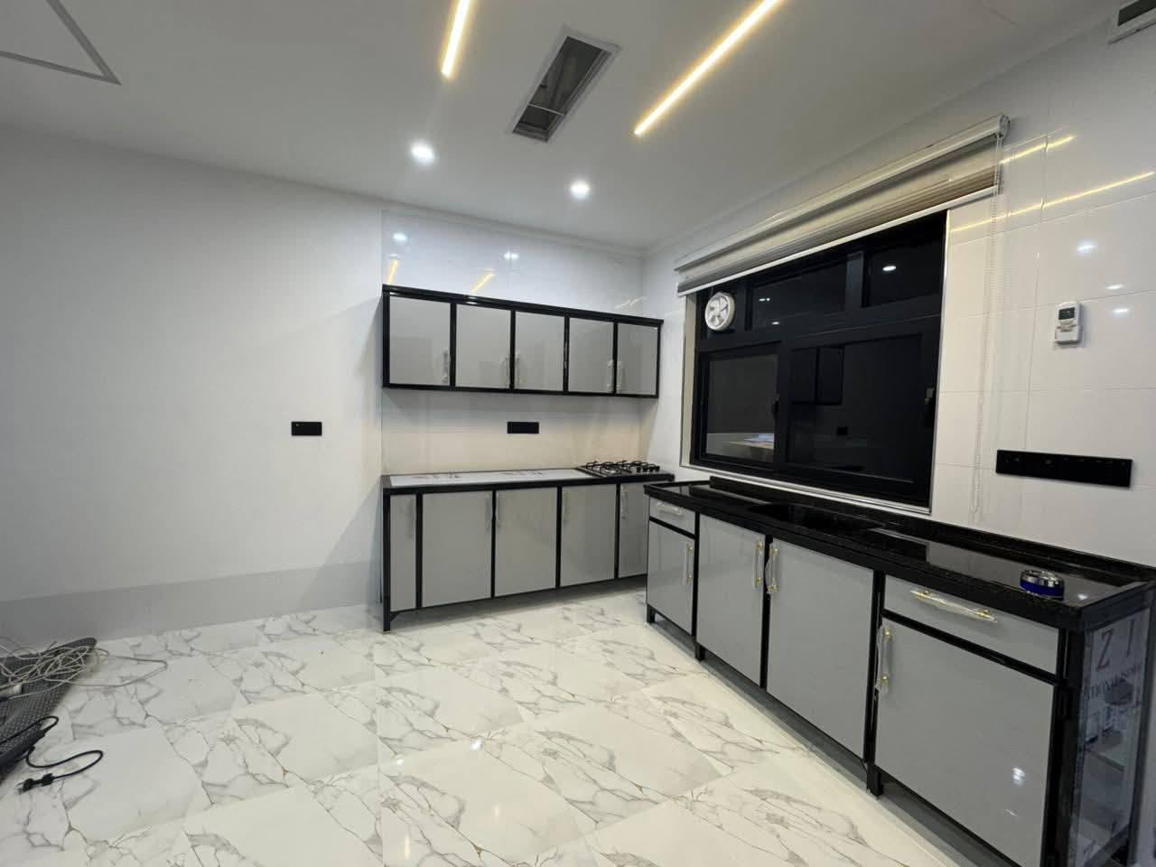 ( تخفيضات لفتره محدوده ) 🔥🔥🔥🔥🔥🔥🔥🔥معمل ومعرض الفؤاد لتحطيم الاسعار ( ٣٨٠الف )  الستندر او قياسات موجود جمله او مفرد 
لكافه محافضات العراق من زاخو للفاو 🔥 
الفرع الاول كركوك قرب جسر ليلان 
الفرع الثاني بيجي شارع الأميرات تقاطع حي النفط 
متواجد عدنه كافه الألون
 نشتغل كافه الموديلات 🔥
أفصال او جاهز نفس الاسعار 
 للتواصل و الاستفسار 
( *********** / *********** )
