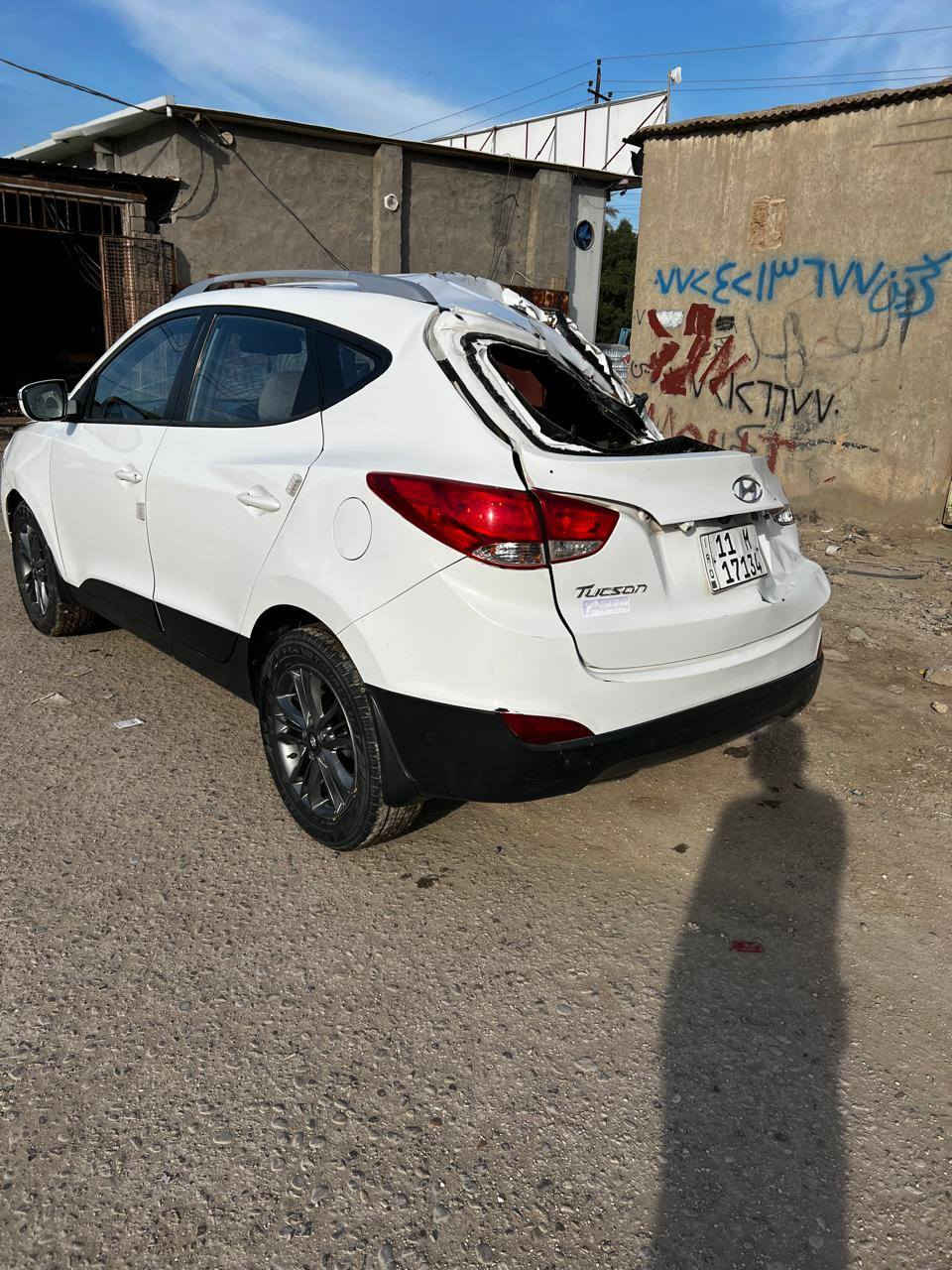 سلام عليكم توسان ٢٠١٥خليجي بيه حادث  رقم بغداد الدولي  السياره ايرباكاته سليمه سابقن مكفوله   السياره شغاله او تمشي التواصل***********مكاني بغداد الدوره غير مت واجد عله النت
