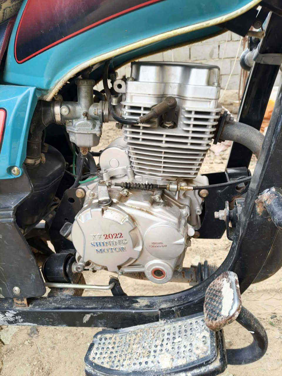 السلام عليكم محرك موديل 22جديد للبيع المكان بابل قرب صيطرت الاثار السعر 200وبي مجال قليل اني مكلف بل نشر هذه رقم صاحب المحرك ***********
