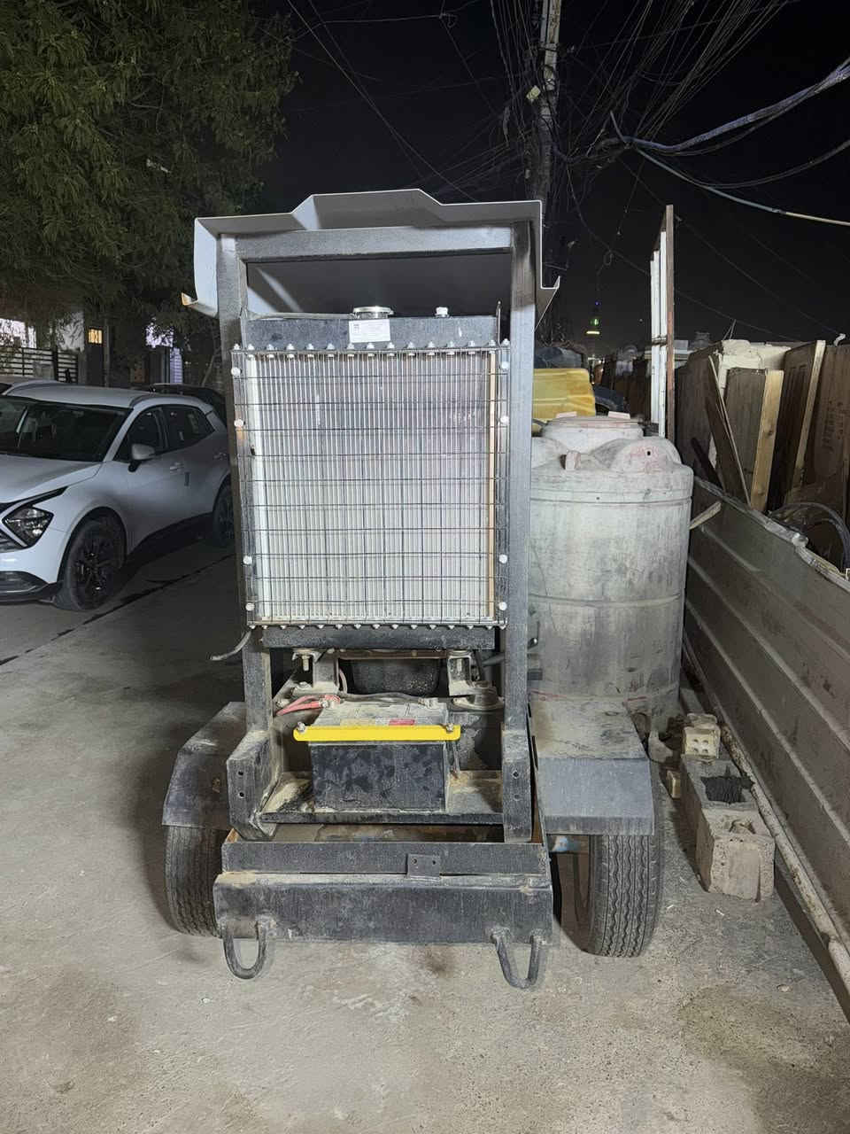 لبيع
مولدة بيركنز صيني 30كيفي 4بستم جديده مدى التشغيل 80ساعه فقط السعر 4مليون للستفسار ***********
