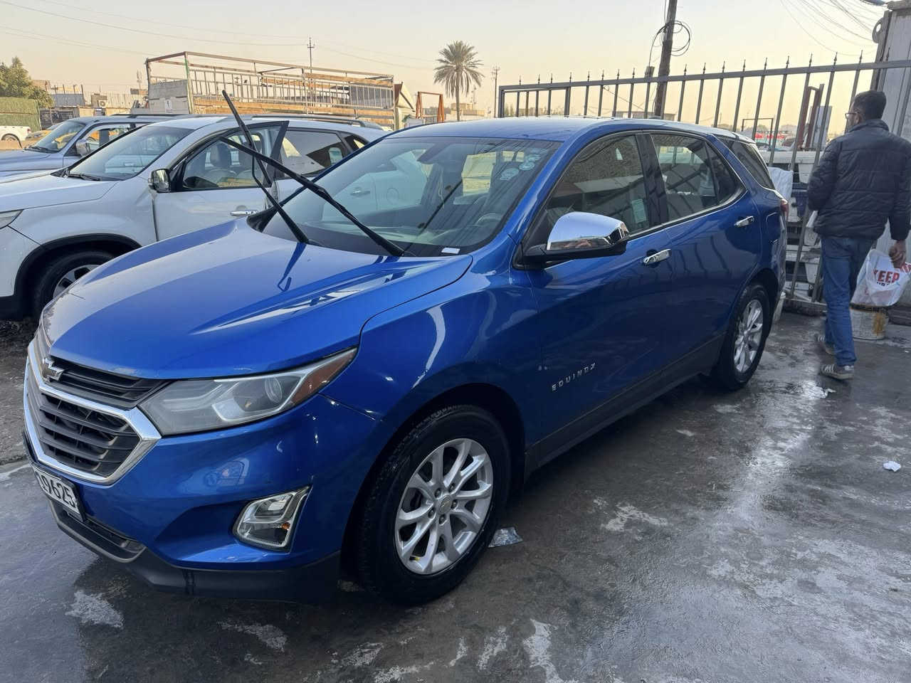 كوينكس
موديل 2019
حادث. خلفي. بجم كبس 
مواصفات شاشه تحكمات 
كأمره 
بصمه 
ماشيه 128 ألف كيلو 
رقم دهوك 
مكان السياره بغداد الصرافه 
***********
