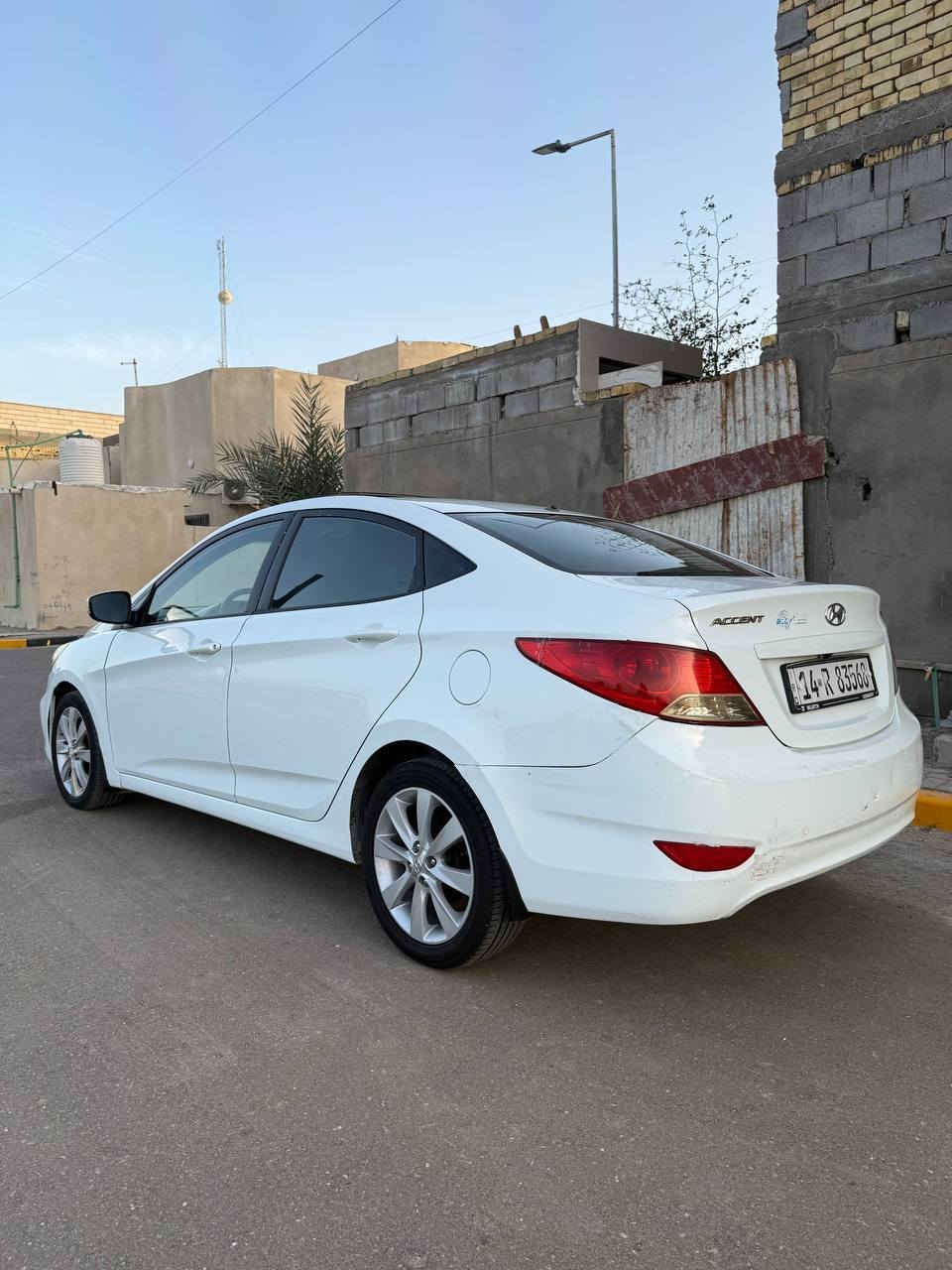 اكسنت مديل 2014 خليجي مكينه 1600 كفاله من الضربه والصبغ والتبديل  السعر 100 وبيهه مجال السياره جهازه حداده تبريد فول مواصفات  رقم بصره الجديد سنويه جديده 2030 تحويل مباشر
  *********** بصره الكزيزه
