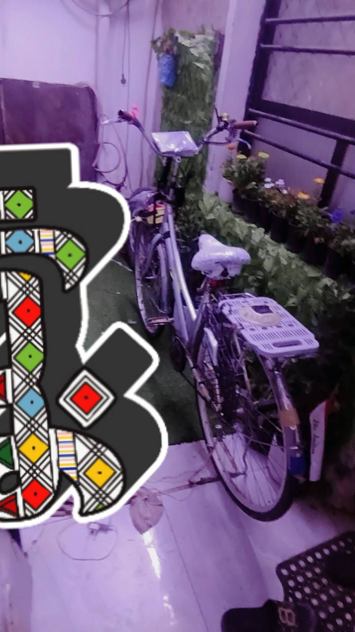 سلام عليكم بايسكل بناتي حجم 27 للبيع سعر 75وبي مجال للأتصال بي واتساب ***********
