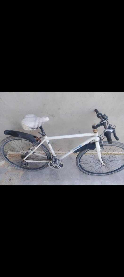 C700 للبيع
السعر (قيم بما يرضي الله )
الاسطوب شغال والگيرة الورة شغال
حجم 28
لا تكسر بالسعر
مو شراي لا تناقش


**إذا كنت صاحب هذا الإعلان وتريد حذفه لأي سبب، رجاءا أرسل رسالة إلى الدعم الفني**