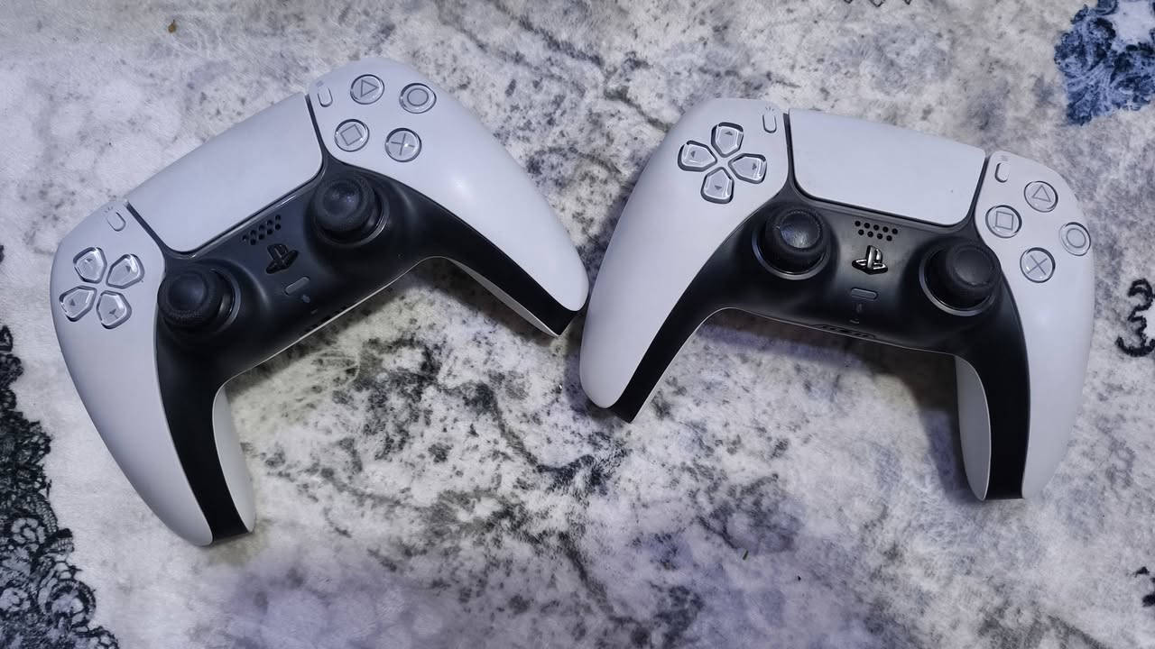Ps5 slimللبيع نضافة فول ملعوب بي شهرين بس مع جوستكين و كارتونتة موجودة ملحقاتة كاملة مع الالعاب الي معروضة بسعر٨٥٠ قفل ربع مينزل ماكو هيج سعر وية هيج ملحقات تجي تفحص البلي تفحص الجوستكات وتاخذ عنواني شعب حي البساتين
***********
