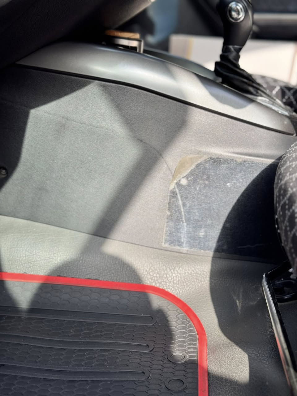 السلام عليكم للبيع فقط كيا سيراتو 2013 خليجي كفالة عامة حتى الدعاميات
وجديدة جداً كلها على وضع الوكالة. عدة بارد بيها مكانين وما مبينات ماشية 64 الف كيلو حقيقي سنوية وهزة جديدة لنهاية 2030 +  كتاب تضليل  السيارة ب اسمي شخصياً تحويل مباشر 
السعر 124$ 
مكانها بغداد 

للاستفسار ***********
