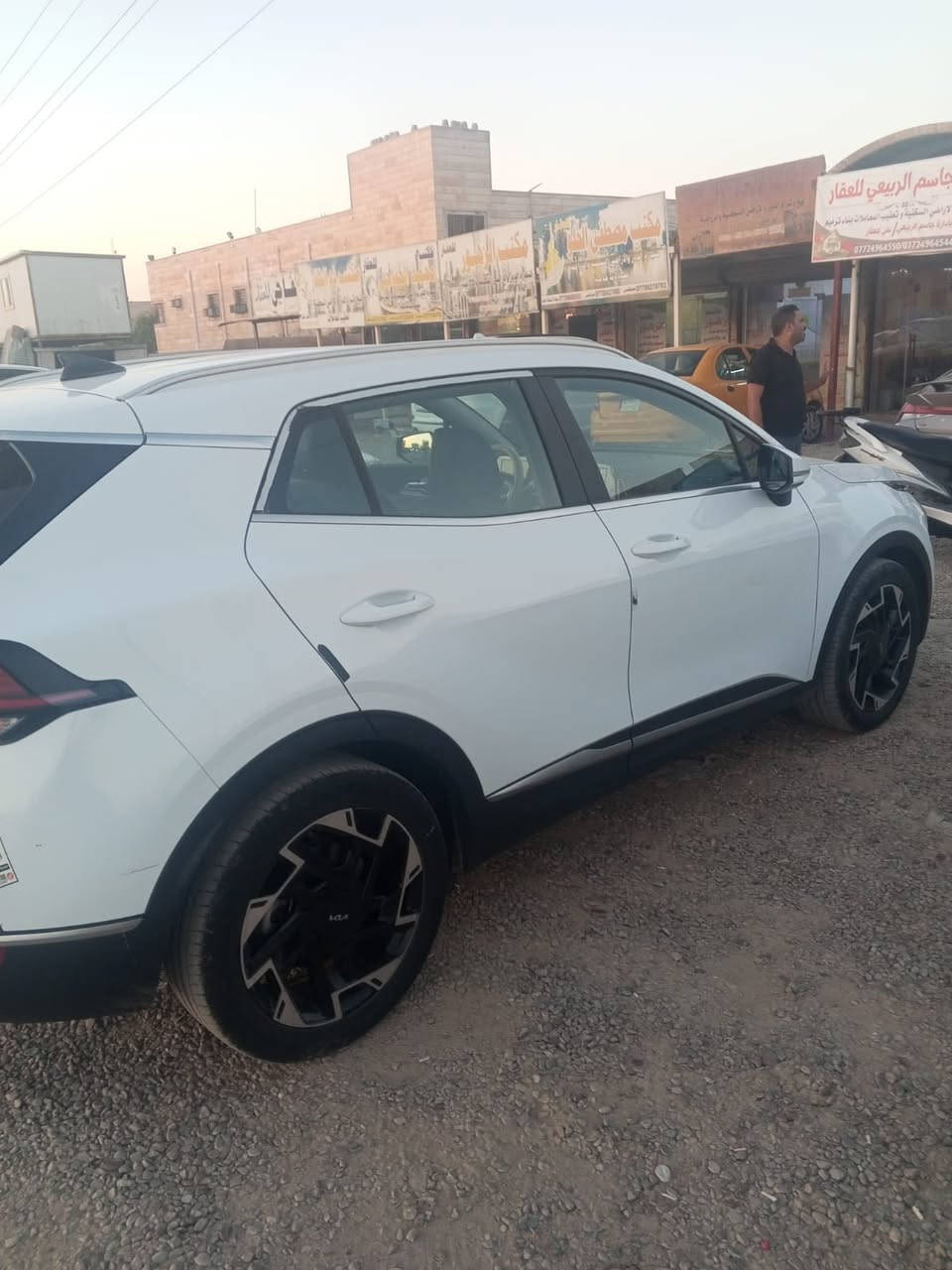 سبورتج 2022
خليجي محرك 2000محرك دوش مامفتوح 

مواصفات نص 
بدون صبغ
تايرات جديده سنويه بأسمي

مكانها بغداد الحسينية ￼ للاستفسار فقط اتصال 
***********
