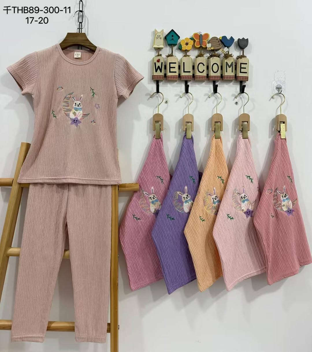 بناتي صيني وسط   قياس 17-20   
 👍🏻  كلينكس  سعر الدرزن 
يلبس من عمر 5 سنوات لحد 9 سنوات سعر الدرزن 42


**إذا كنت صاحب هذا الإعلان وتريد حذفه لأي سبب، رجاءا أرسل رسالة إلى الدعم الفني**