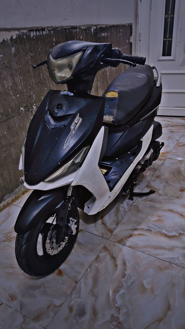 ماكس اف اس موديل 2021 سرعه 120 دراجه كفاله عامه مابيه اي عطل أو نقص كله علابلاد محرك ناعم لاصرف ولا بخار فول نشاط كهربائيات وسلف ودشبول كله شغال ماطور فول نضافه سعره 200 بيه مجال قليل كركوك قادسيه الثانيه الرقم ***********
