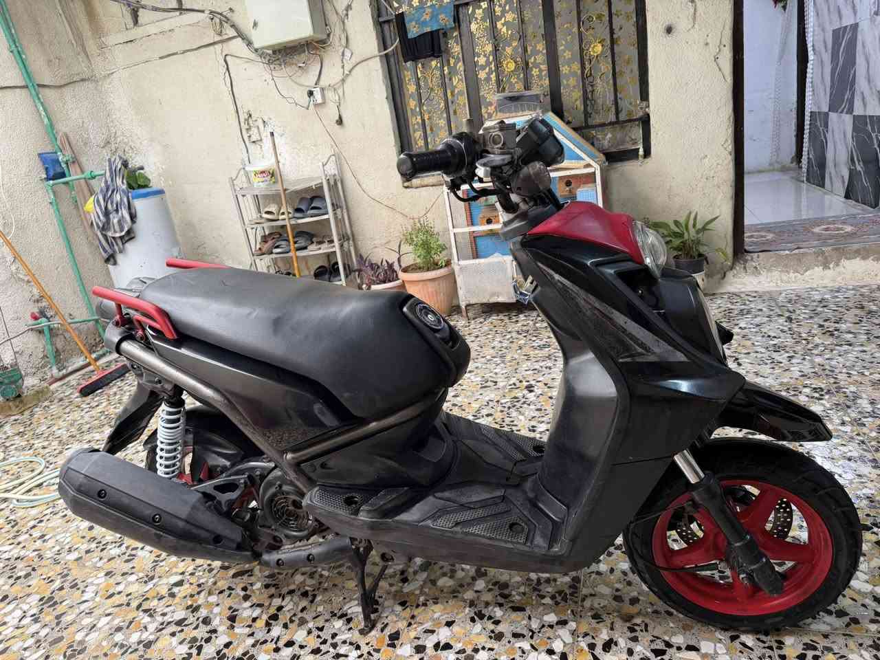 سكنس جبلي لبيع دراجه مكفوله كفاله صارلها شهرين نازله من الرمبه دراجه بيها كلجات رياضيه بلادي شلعه ومعدل التواصل *********** واتساب مكاني البياع
