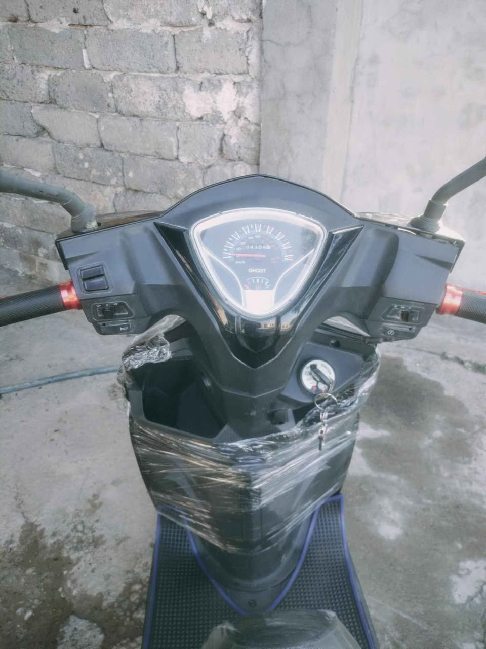 للبيع دراجه جامبو سعر 550 وبيها مجال 

رقم الهاتف ‏‪0750 892 1139‬‏ Singapore
