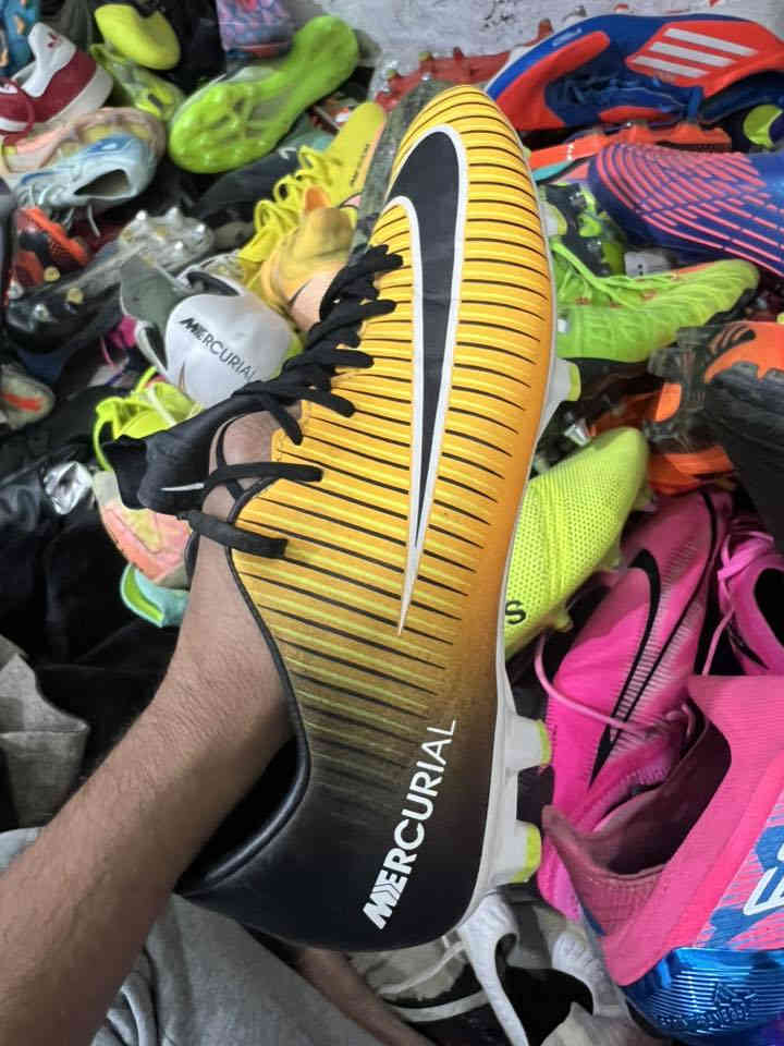 احذيه باله يوجد توصيل
***********
